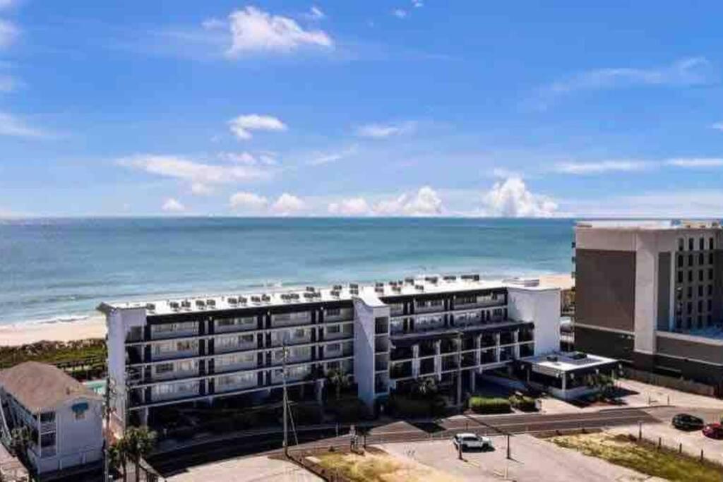 Oceanfront * Pool * Elevator * Boardwalk Apartment Carolina Beach Exterior foto