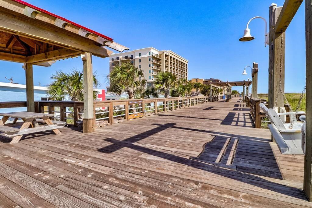 Oceanfront * Pool * Elevator * Boardwalk Apartment Carolina Beach Exterior foto