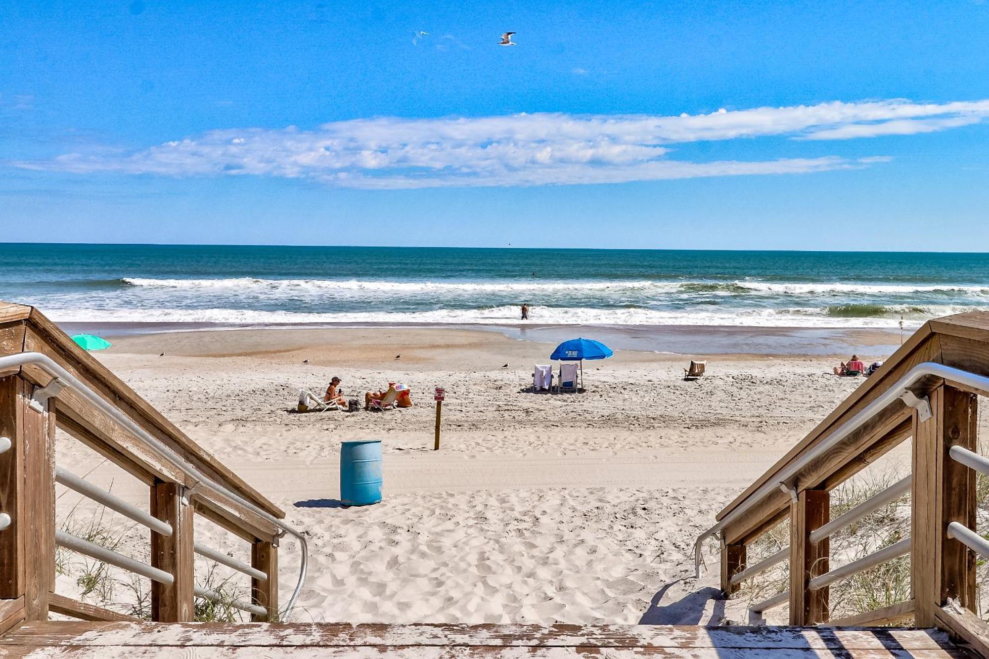 Oceanfront * Pool * Elevator * Boardwalk Apartment Carolina Beach Exterior foto